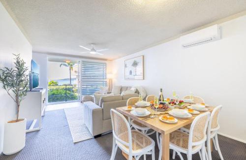 Shoal Bay Apartamento | Bella Vista, 8-19 Shoal Bay Rd - views, air con and Wi-Fi