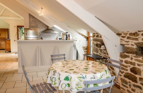 Saint-Suliac Casa | Bella Vista by Interhome