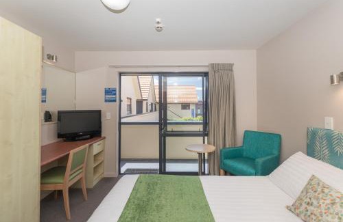 New Plymouth CBD Hotel | Bella Vista Motel New Plymouth