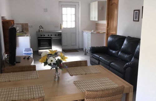 Arboleas Apartamento | Bella Vista Holiday Apartment in Stunning Rural Location