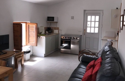 Arboleas Apartamento | Bella Vista Holiday Apartment in Stunning Rural Location