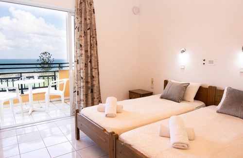 Sissi Hotel | Bella Vista Sissi
