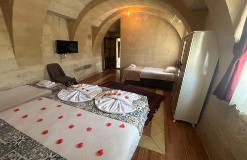 Kocasinan Hotel | Bella vista stone house