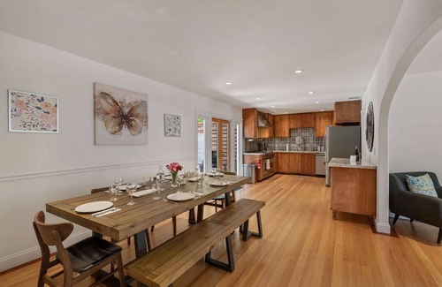 Monte Rio Casa | Bella Vita ~ High-End Bungalow with Private Yard