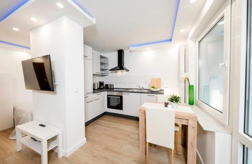 Pforzheim Apartamento | BellaBene modernes Studio Apartment in zentraler Lage mit Terrasse, Parkplatz, SmartTV