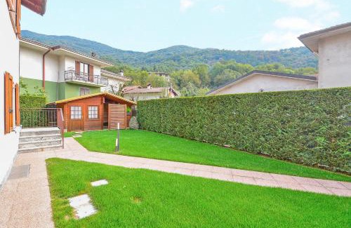 Valbrona Casa | Bellagio holiday home private swimming pool