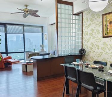 Bonifacio Global City Apartamento | Bellagio One Bedrroom BGC Burgos Circle by Christine Suites PH