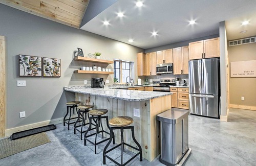 Bellaire Cabina | Bellaire Family Cabin: All-Season Retreat!