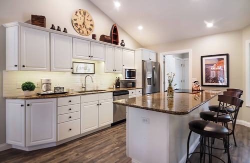 Bellaire Casa | Bellaire Golf/Ski Retreat + More at Schuss Mountain
