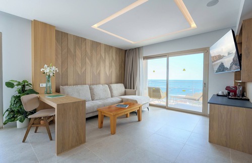 Sant Antoni de Portmany Hotel | Bellamar Hotel Beach & Spa