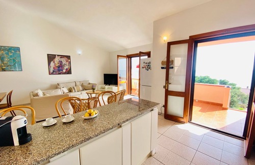 Funtana Meiga Apartamento | Bellavista - Apartment with Panoramic Terrace in the Sinis Peninsula