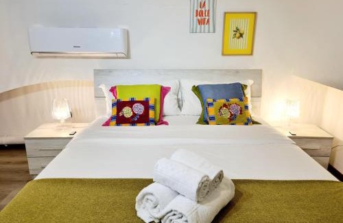 Tricolore Apartamento | BELLAVITA LOFT Milano Center near Duomo,Central Station, Navigli