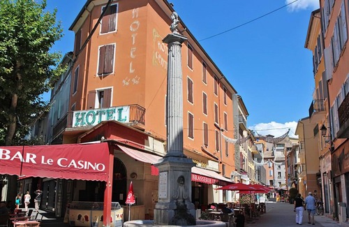 Digne-les-Bains Apartamento | Belle Appartement en Plein Centre Ville Idéal Pour vos Vacances