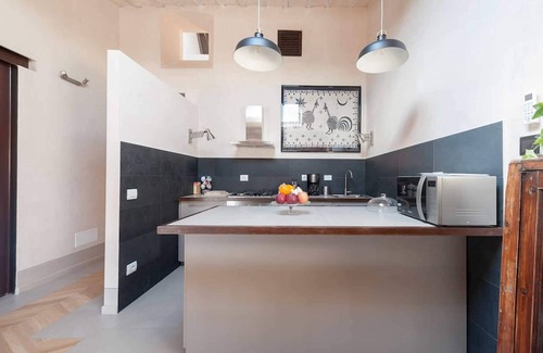 Santissima Annunziata Apartamento | Belle Arti Penthouse-hosted by Sweetstay