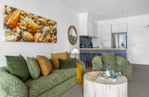 Cairns Central Business District Apartamento | Belle Escapes 14 Harbour Lights with tranquil ocean views
