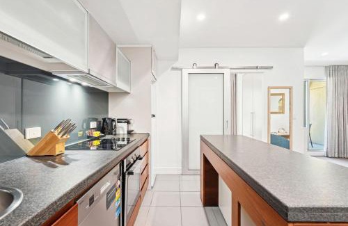 Glenelg Apartamento | Belle Escapes - Beachside Apartment in Glenelg
