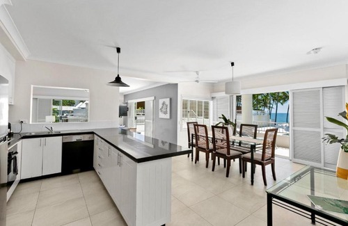 Palm Cove Apartamento | Belle Escapes Oceanview Suite 48 with Private Pool Alamanda Resort Palm Cove