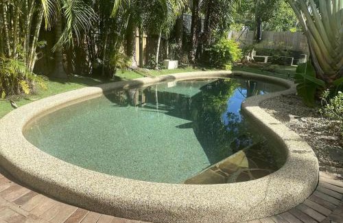 Palm Cove Casa | Belle Escapes Sandpipers Beach House