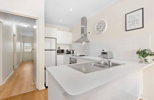 West Beach Apartamento | Belle Escapes - Seascape on Seaview
