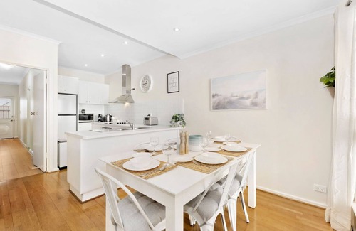 West Beach Apartamento | Belle Escapes - Seascape on Seaview