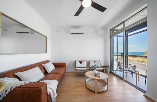West Beach Apartamento | Belle Escapes - Tranquil Oceanview Escape - Relax & Reset