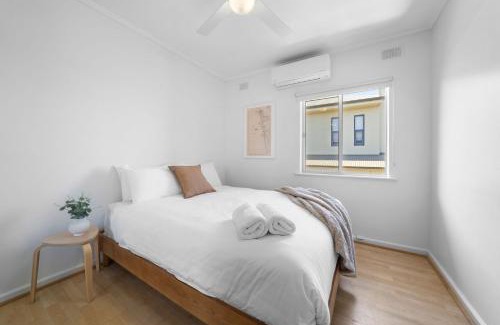West Beach Apartamento | Belle Escapes - Tranquil Oceanview Escape - Relax & Reset