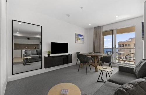 Glenelg Apartamento | Belle Escapes - Wine Down at The Pier