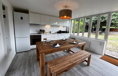 Pressagny-lʼOrgeuilleux Casa | Belle Maison de Campagne Avec Grand Jardin