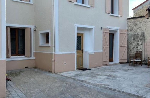 Centre Casa | Belle maison à 11 mm des Champs Élysées