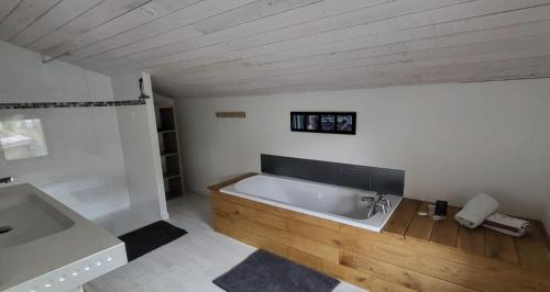 Bazas Casa | Belle maison avec piscine à 5 min de la cathédrale de Bazas