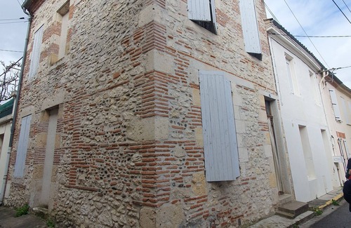 Agen Casa | Belle Maison de Ville en Pierre Entièrement Rénovée
