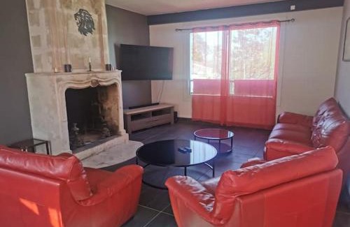 Etaules Casa | Belle maison de ville tout confort