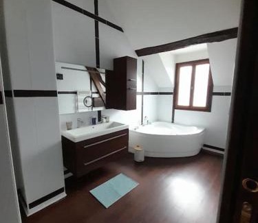Bazemont Casa | Belle maison du 18e siècle