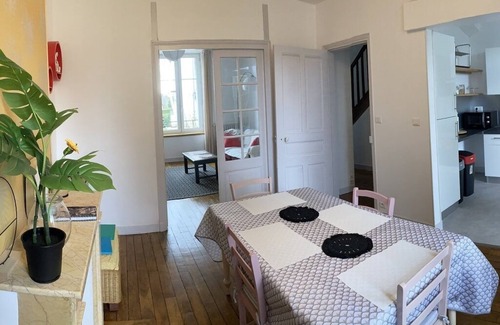 Limoges Casa | Belle Maison Rénovée Avec Jardin - CHU - 5 Pers à Prox. Centre-ville de Limoges