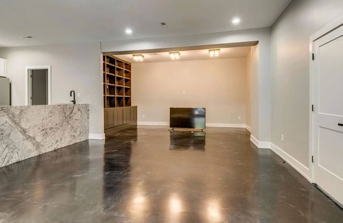 Forest Hills Casa | Belle Meade Estate - 15 Minutes from Downtown Nashville