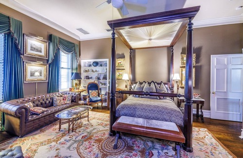 Gonzales Cama Y Desayuno | Belle Oaks Inn