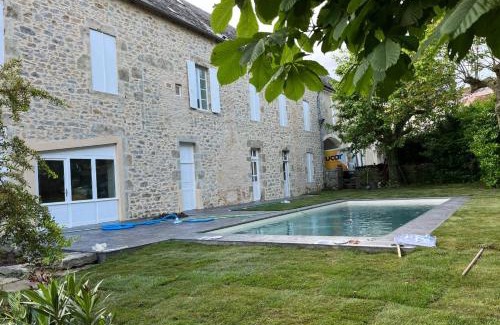 Alvignac Casa | Belle résidence de vacances en plein cœur d'Alvignac