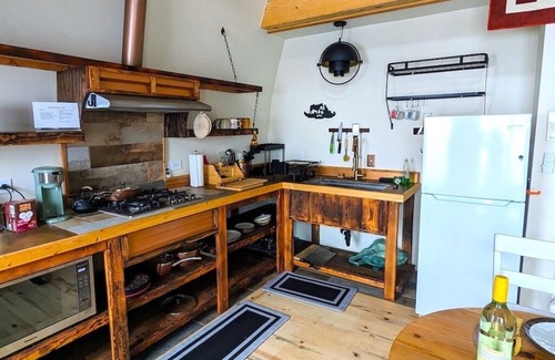 Kooskia Cabina | Belle's Bunkhouse, Arched cabin featured on YouTube, mountain & valley views