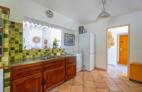 Grans Otro | Belle Villa Provençale Dans Parc Paysagé Avec Piscine/sauna/balnéo + Dépendances