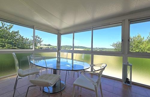 Realville Casa | Belle villa Réalville - 6 personnes - Piscine et parking privés - Véranda climatisée - Terrasse - 3 chambres doubles