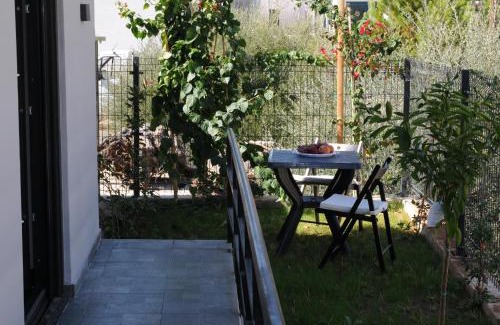 Isthmia Apartamento | Bellelen Apartments - KUMQUAT