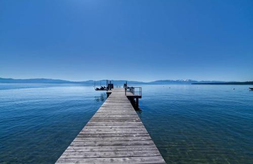 Homewood Casa | Belleview Lakefront by Tahoe Getaways - Hot Tub, Pier, Buoy and Guest House