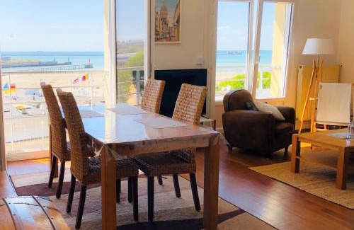 Boulogne-sur-Mer Apartamento | BELLEVUE -Appartement de Charme - Vue imprenable sur la Mer - Face à Nausicàa