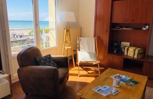 Boulogne-sur-Mer Apartamento | BELLEVUE -Appartement de Charme - Vue imprenable sur la Mer - Face à Nausicàa