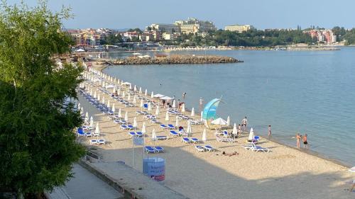 Ravda Apartamento | Bellevue Beachfront Paradise