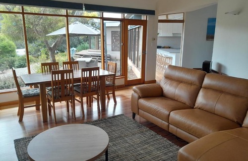 Bellevue Heights Casa | Bellevue Heights
