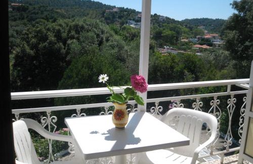 Agia Paraskevi Apartamento | Bellina Studios