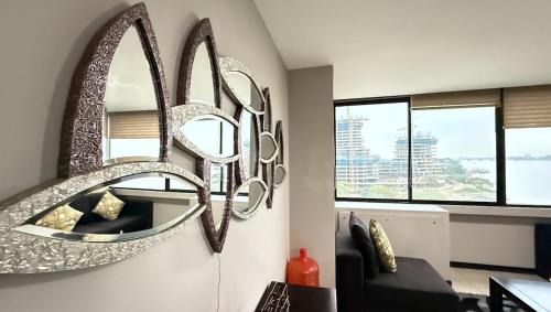 Puerto Santa Ana Apartamento | Bellini 3 suite de lujo, piso 5, piscina, gym, wiffi, 1 parqueadero