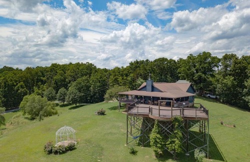 Sevierville Villa | Extremely Private Luxurious Mountain View