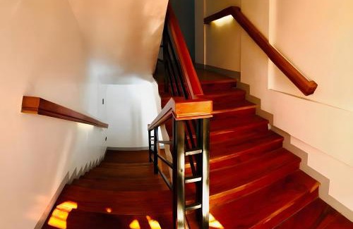 Bantay Hotel | Belltower CSheLi Suites Bantay - Vigan